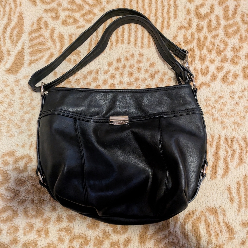 Rosetti Classic Black Shoulder Bag
